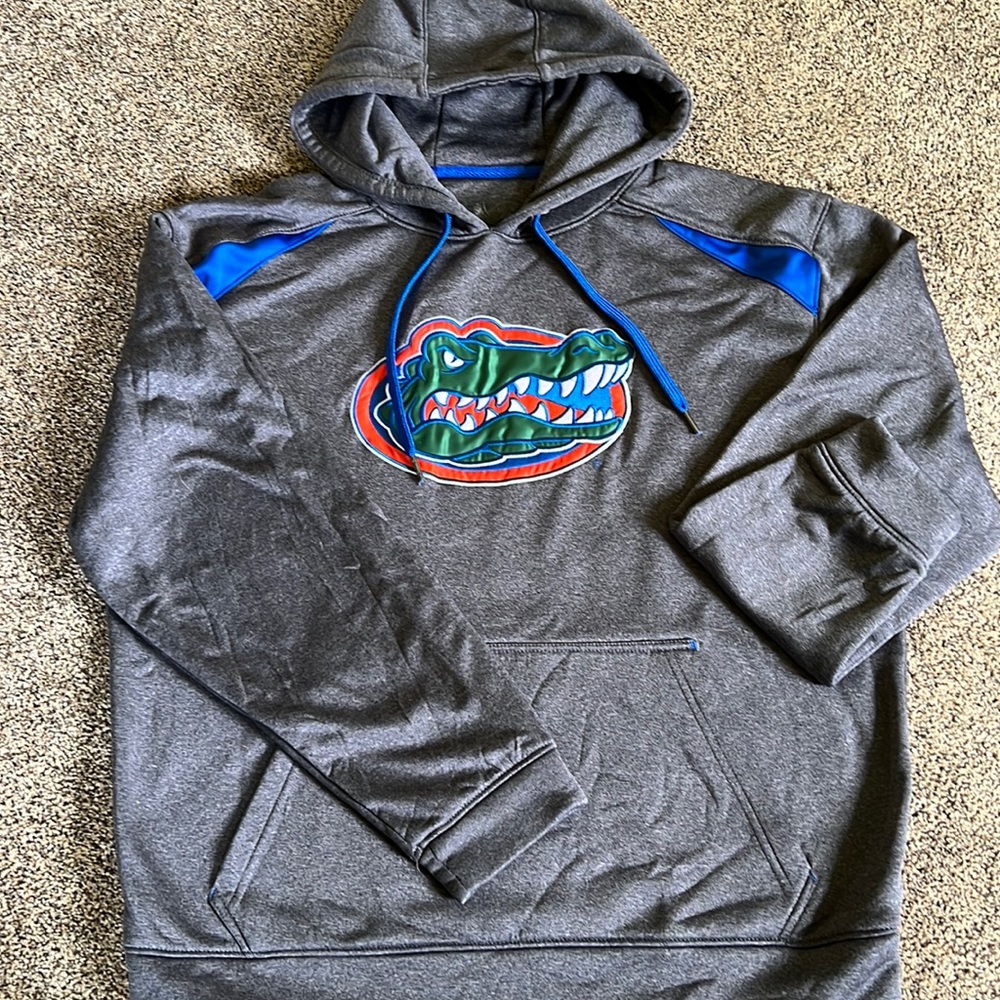 Mens Gators hoodie - Picture 1 of 3